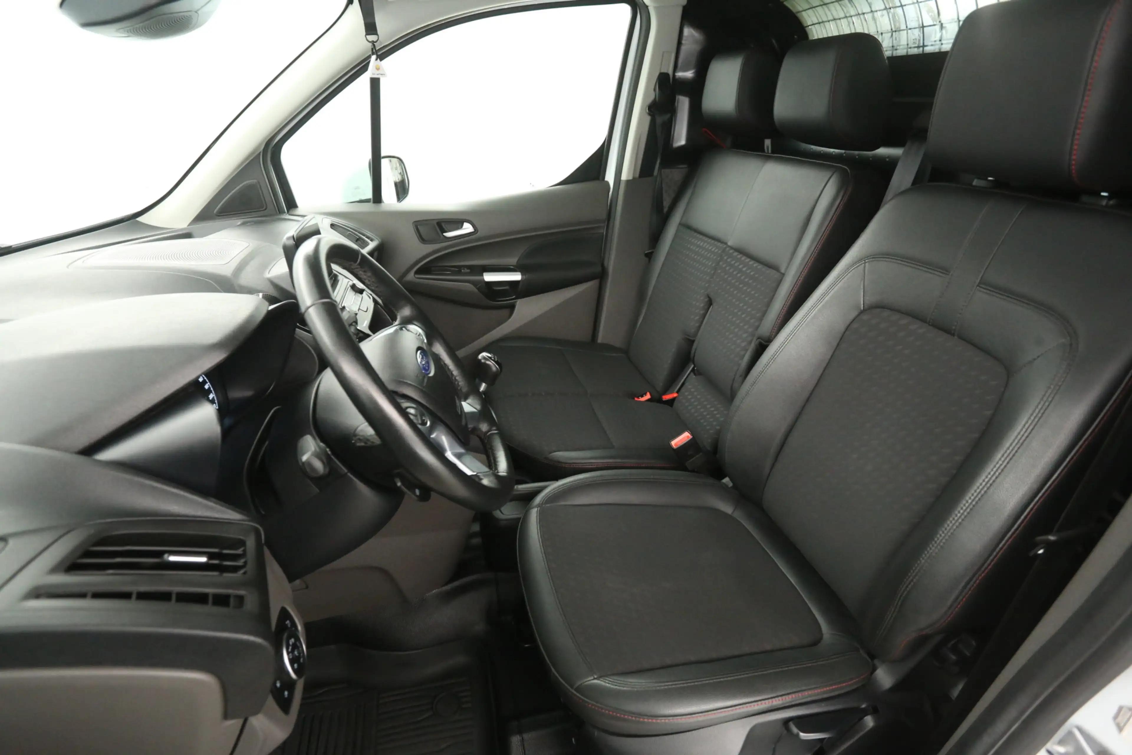 Ford Transit Connect 1.5 TDCI 120PK Sport | 3 Zits | Clima | Camera | C — photo 9