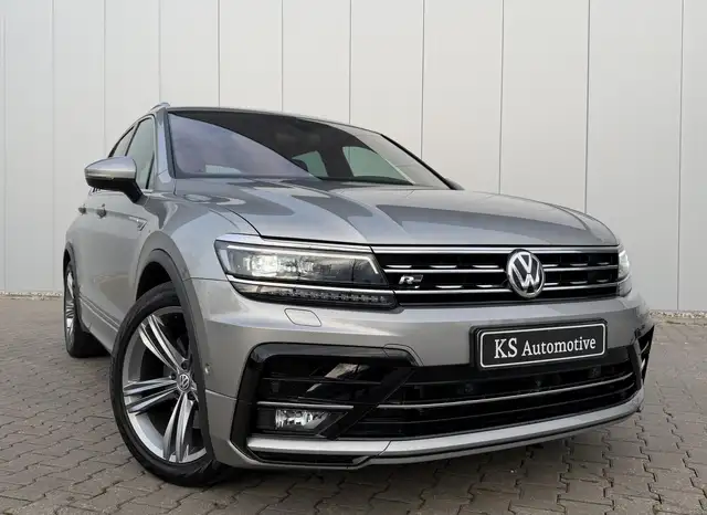 Volkswagen Tiguan 2.0 TSI 4Motion 190PK R-LINE Automaat | Leder | El