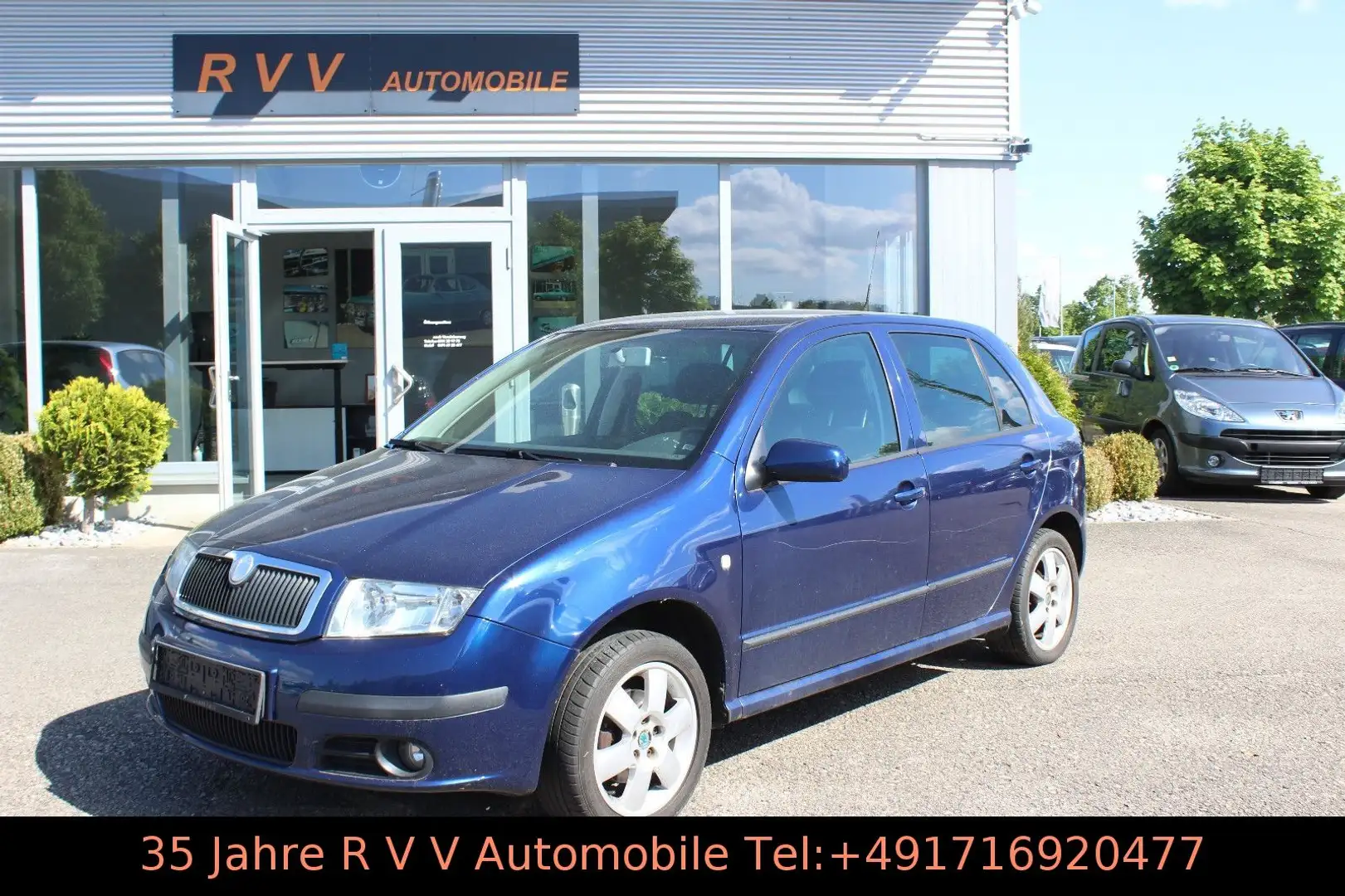 Skoda Fabia 1.4 Ambiente Azul - 1