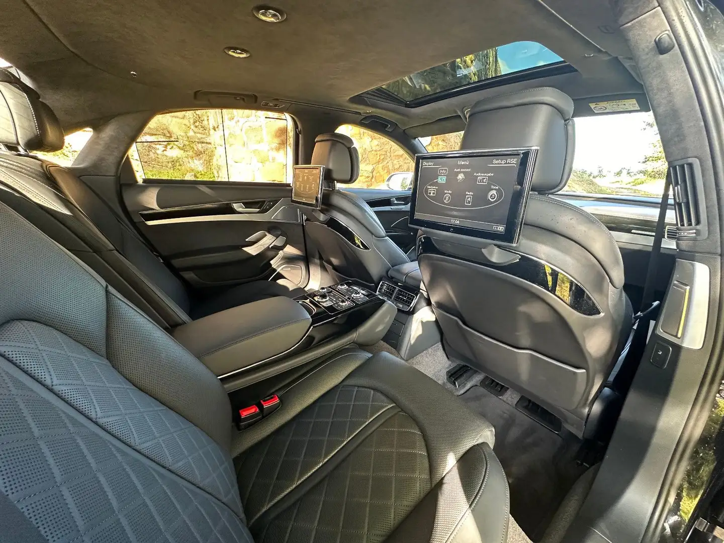 Audi S8 4.0 TFSI QUATTRO MATRIX LED TV 360° KAMERA Schwarz - 2