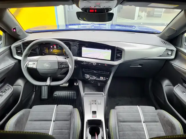Opel Mokka-E view 11