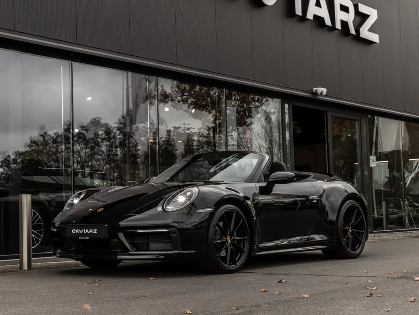Porsche 992 CARRERA CABRIO SPORTUITL/21"/PDLS+/VOLLEDER/BOSE.. Noir - 1