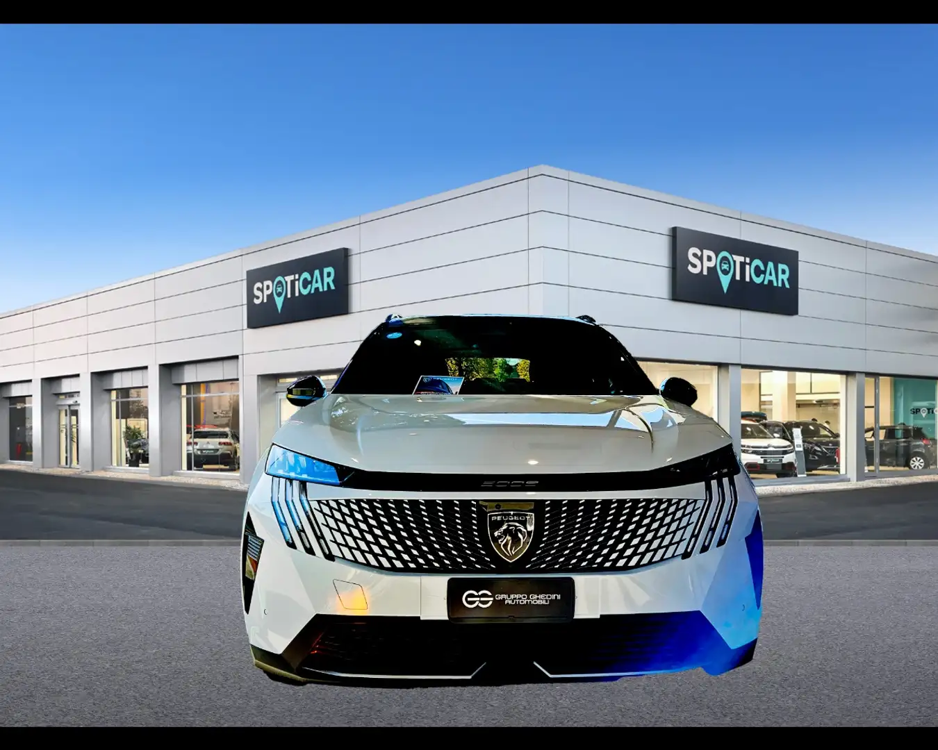 Peugeot 5008 1.2 Hybrid GT Bianco - 2