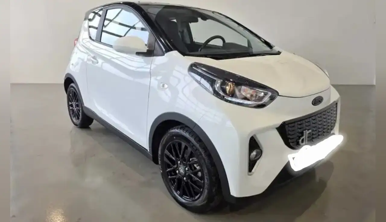 DR Automobiles DR1.0 2024