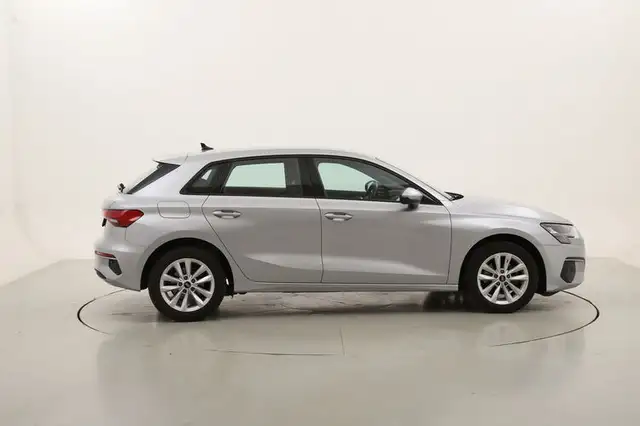 Audi A3 view 6