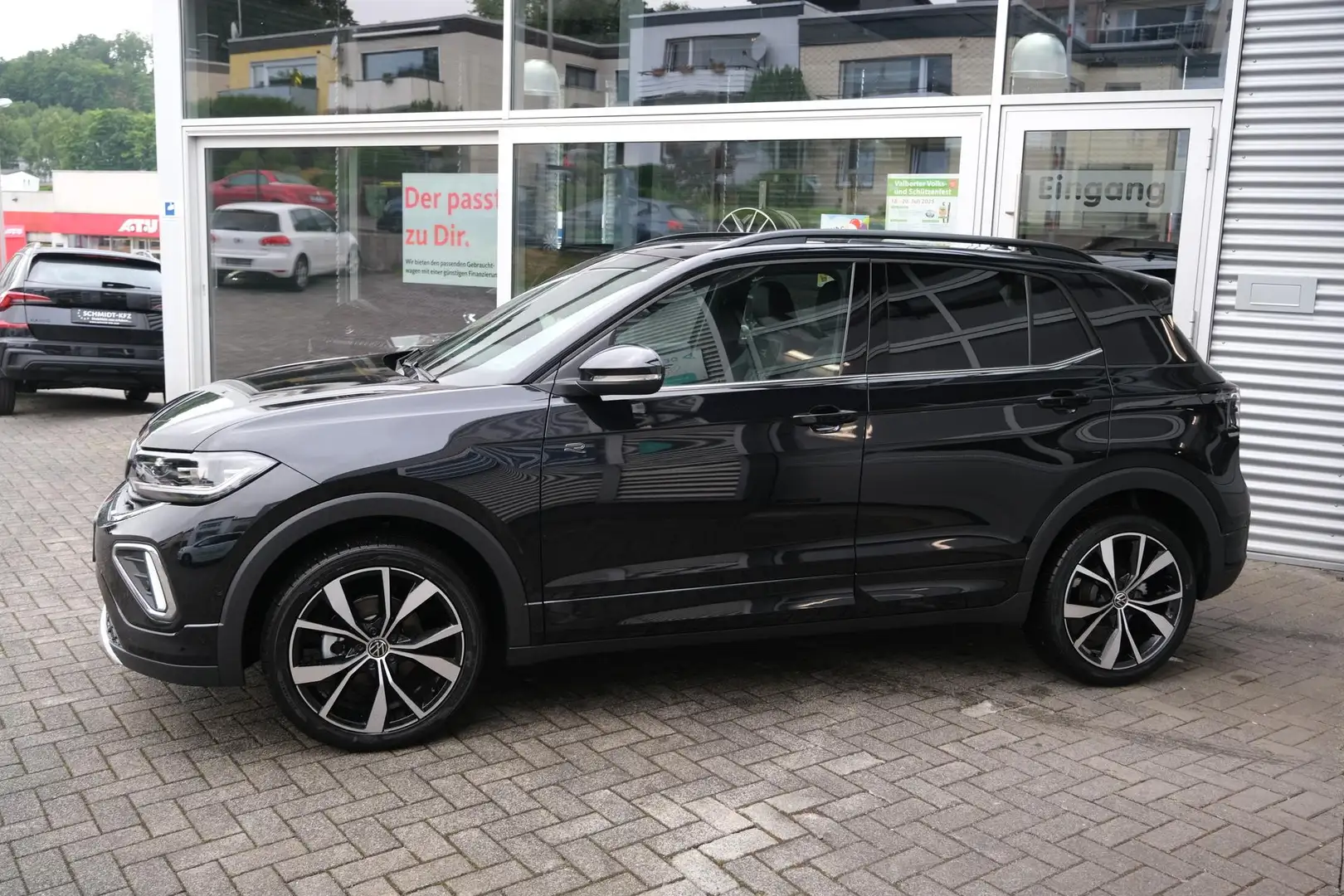 Volkswagen T-Cross 1.5 TSI DSG R-Line AHK Navi Matrix Side-Assist ... Schwarz - 2