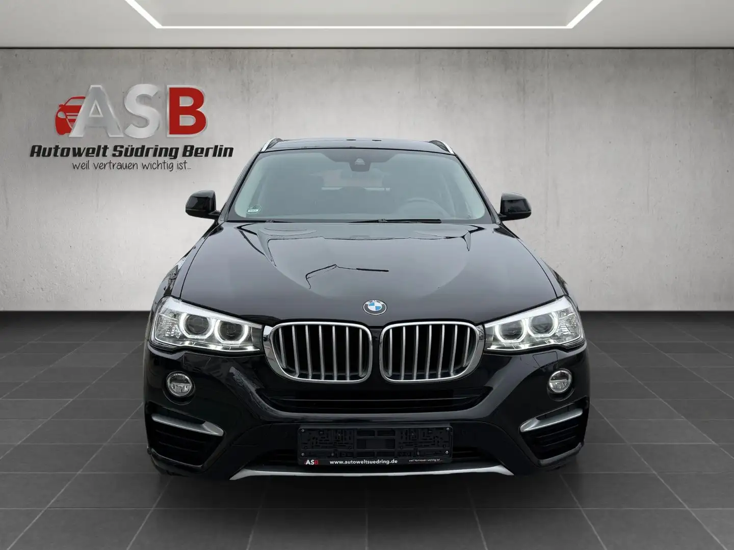 BMW X4 xDrive 20 d xLine *NAVI*Head-UP*R.-Kamera* Schwarz - 2