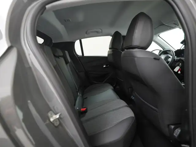 Peugeot 208 view 26