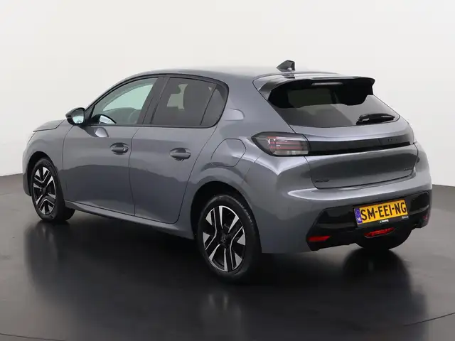Peugeot 208 view 6