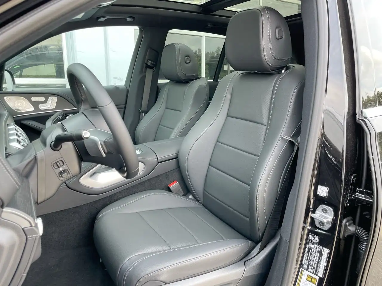Mercedes-Benz GLE снимка Mercedes-Benz GLE