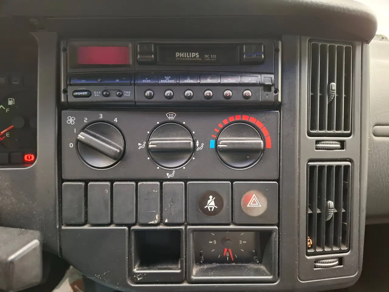 Volvo 440 1.8 DL Fleet, foto 7