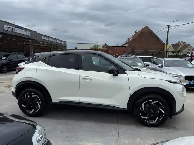 Nissan Juke view 4