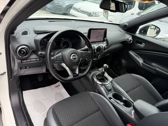 Nissan Juke view 13