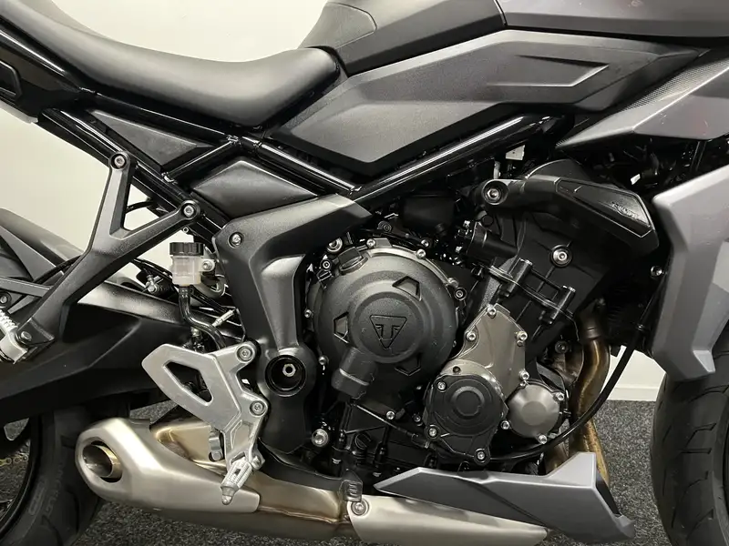 Triumph Tiger Sport - foto 8