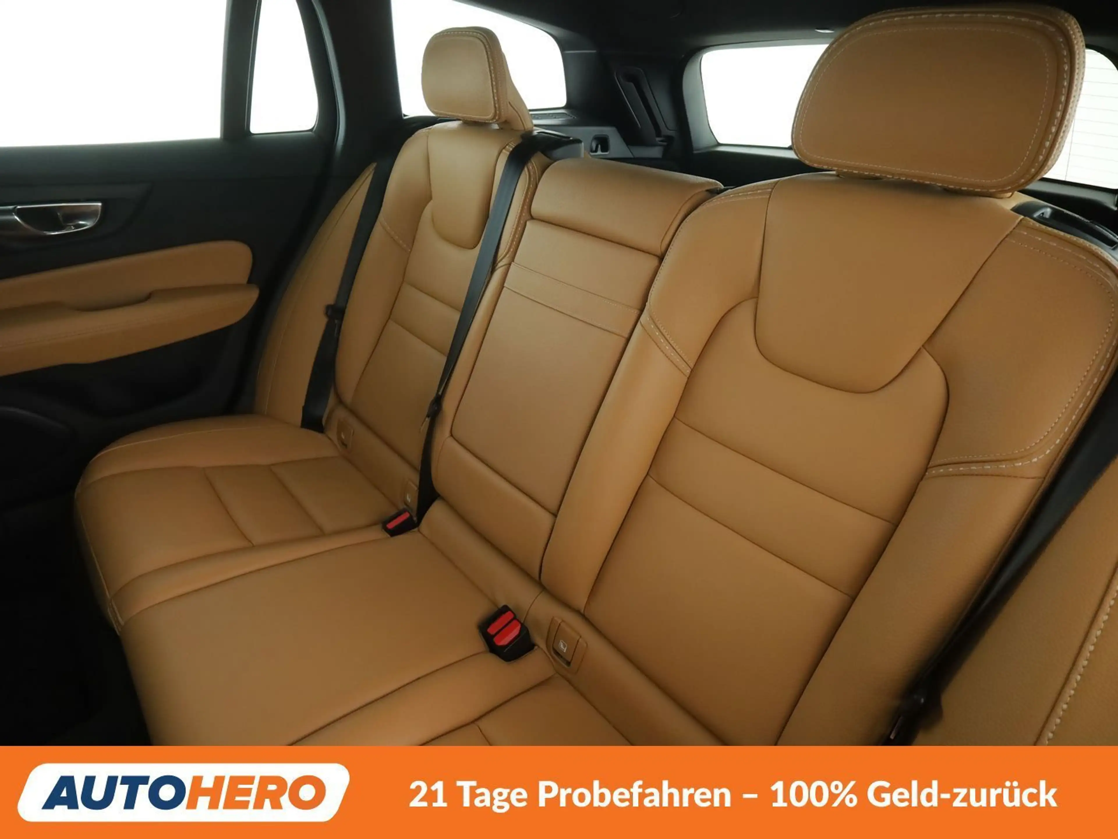 Volvo V60 Cross Country 2.0 D4 AWD Aut.*NAV*TEMP*360CAM*PDC*SHZ*AHK*ALU* — photo 14