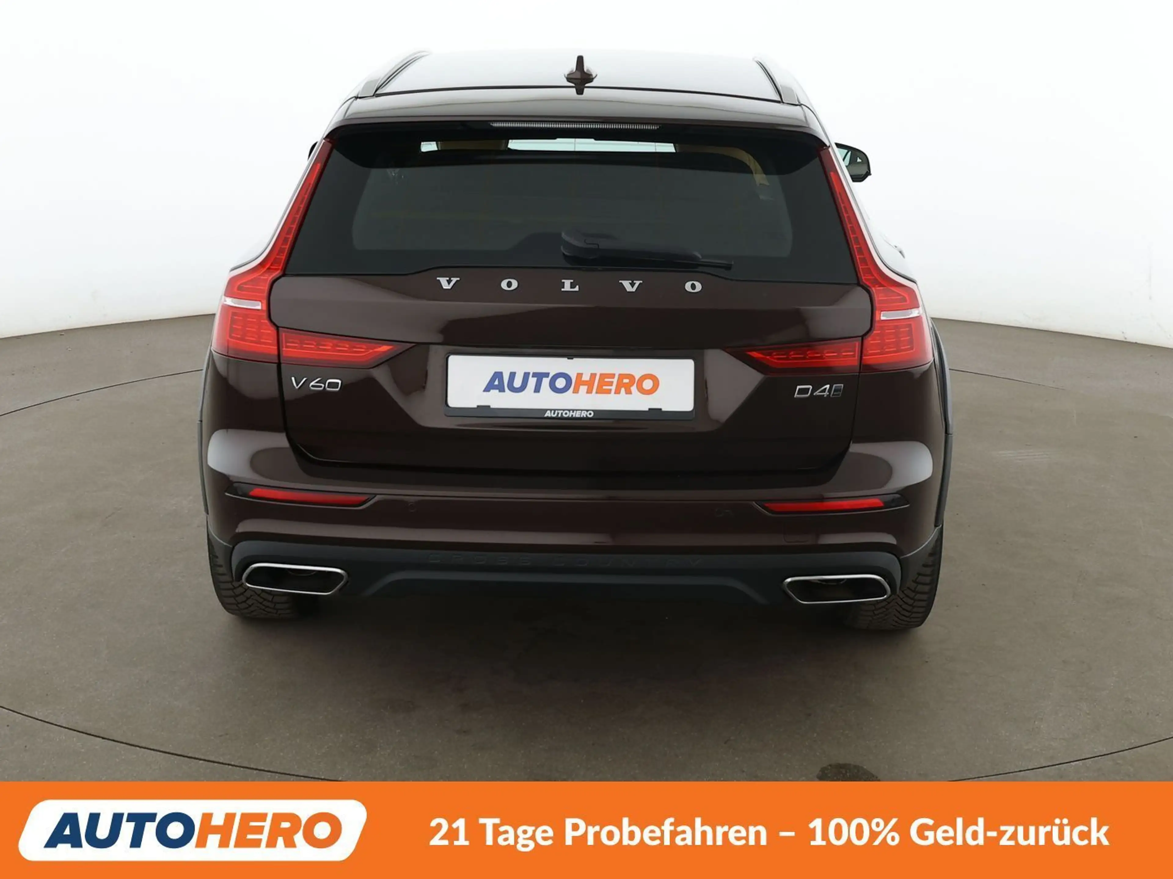 Volvo V60 Cross Country 2.0 D4 AWD Aut.*NAV*TEMP*360CAM*PDC*SHZ*AHK*ALU* — photo 5