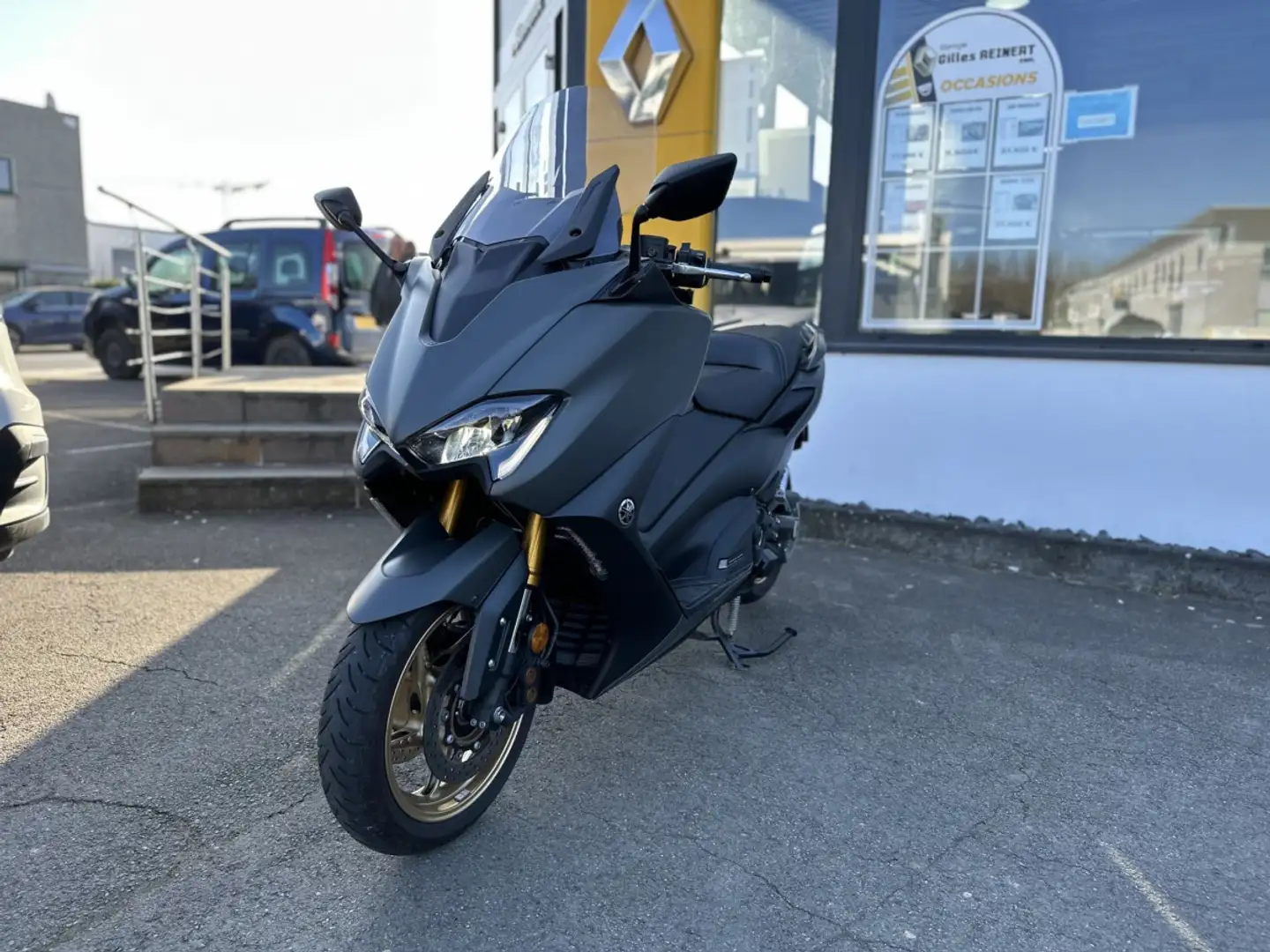 Yamaha TMAX 560 TECH Grijs - 1