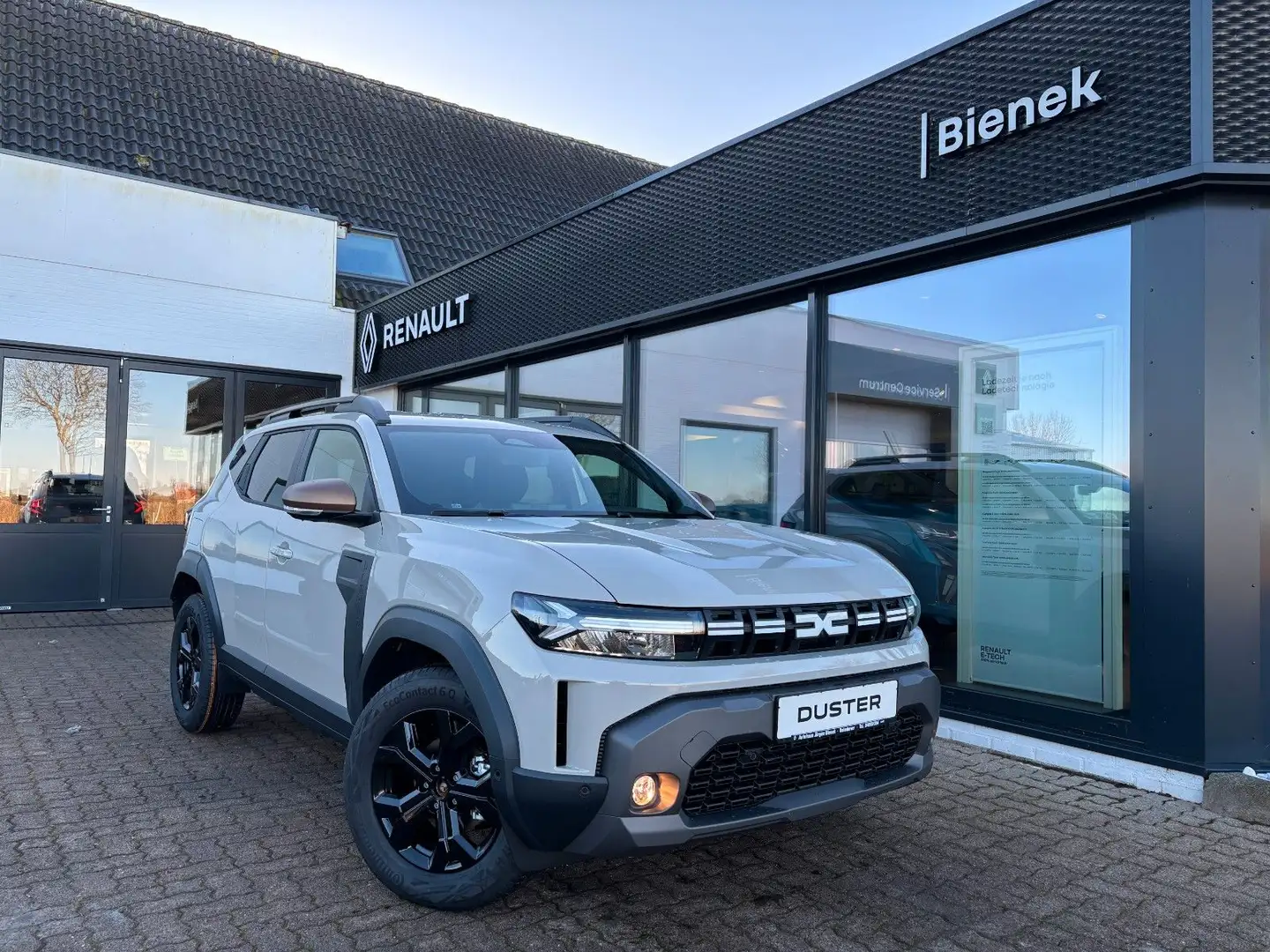 Dacia Duster Extreme mild hybrid 140 Beige - 2