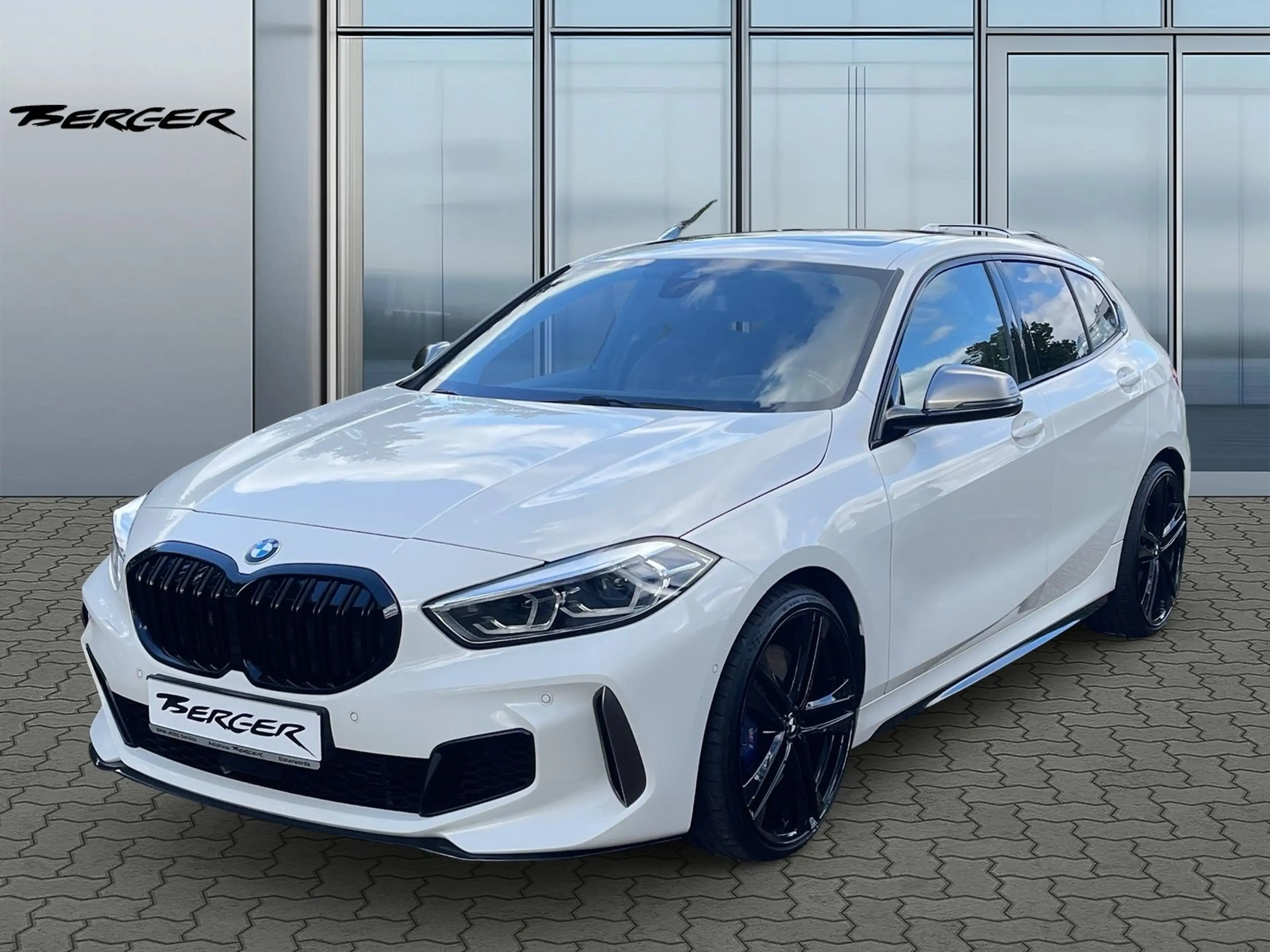 BMW 135 M135i xDrive Lim.Schrägheck Head-Up HK HiFi DAB
