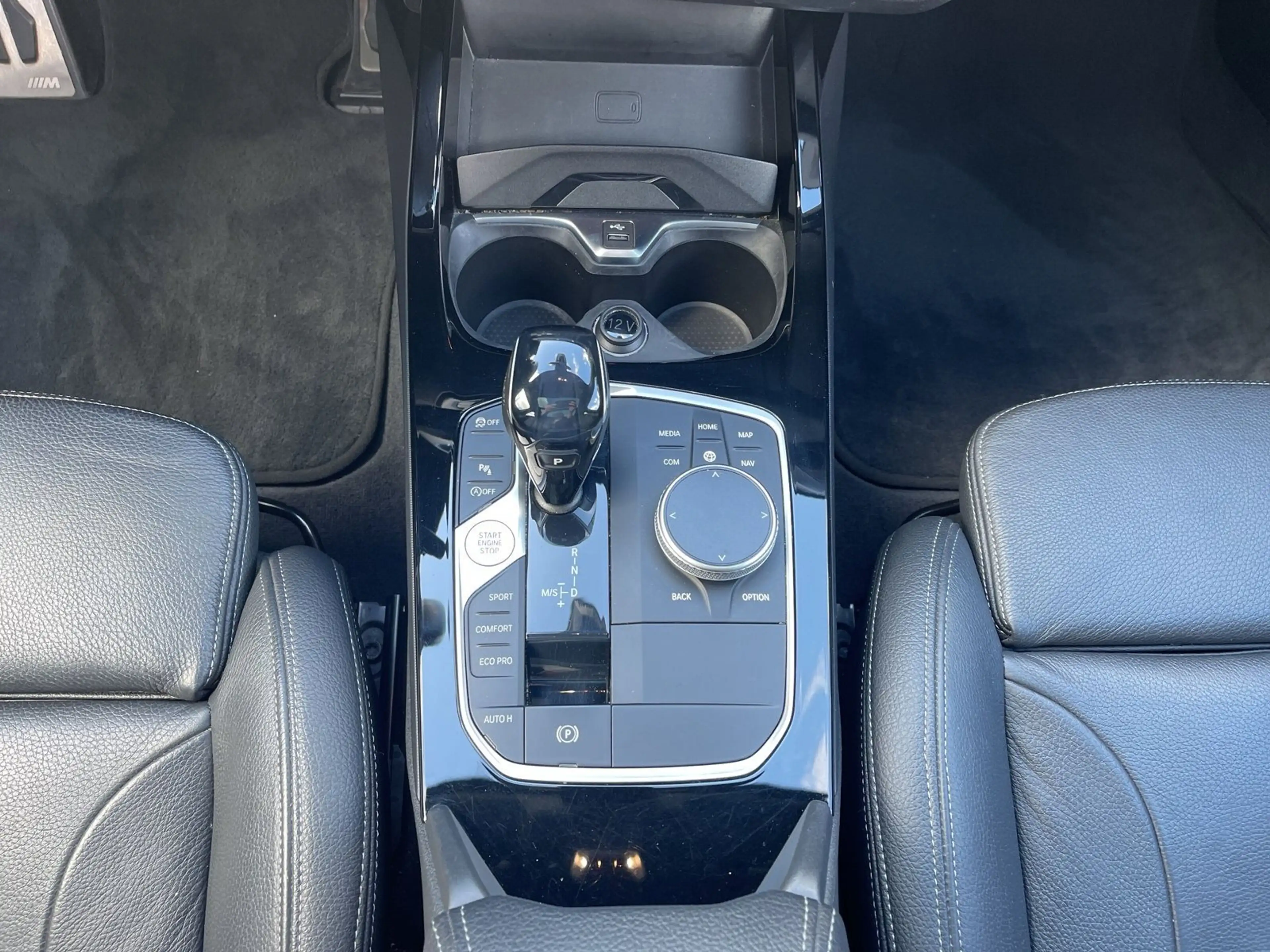 BMW 135 M135i xDrive Lim.Schrägheck Head-Up HK HiFi DAB — photo 12
