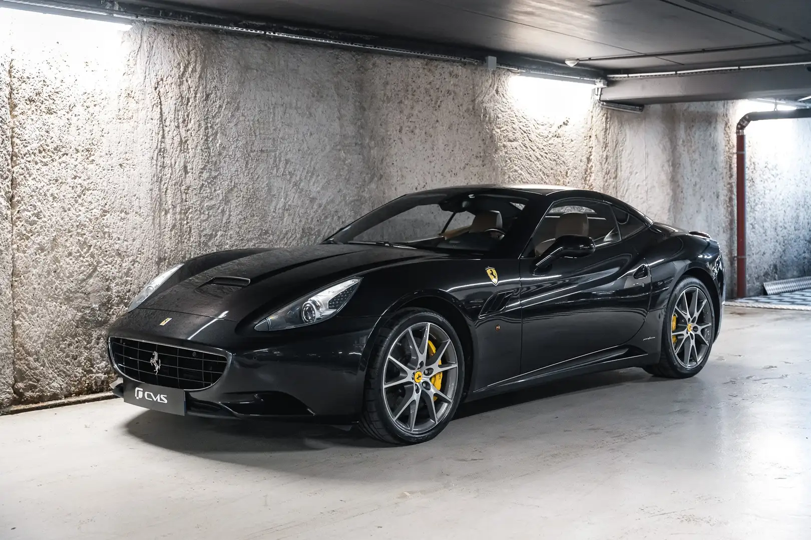 Ferrari California California V8 4.3 490ch Noir - 1