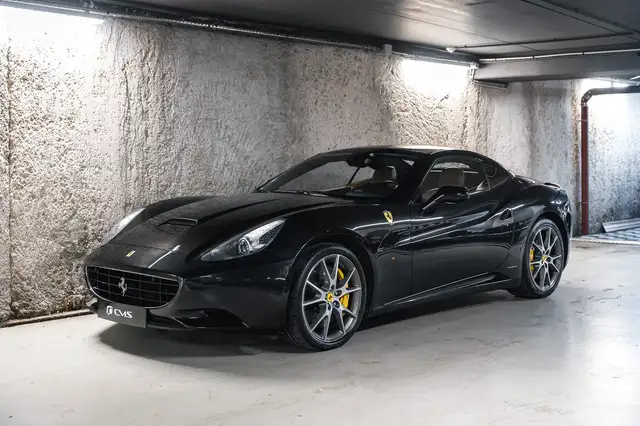 Ferrari California California V8 4.3 490ch