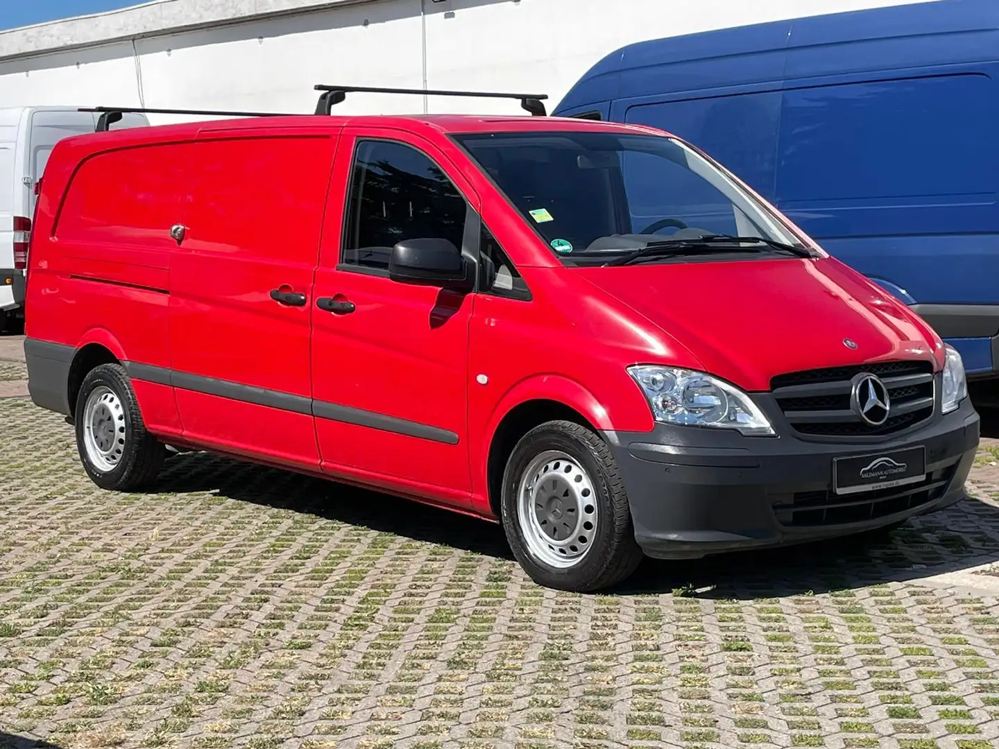Mercedes-Benz Vito 113 CDI//X-LANG//Aut.//KLIMA//1.Hand//TOP Rot - 1