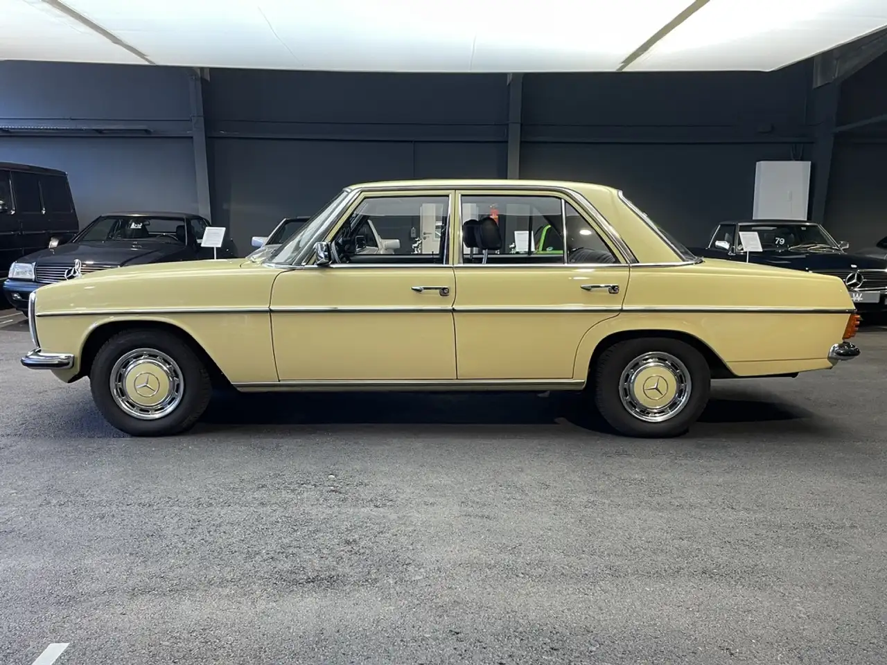 Mercedes-Benz 200 Strich 8 / Fantastischer Zustand, foto 4