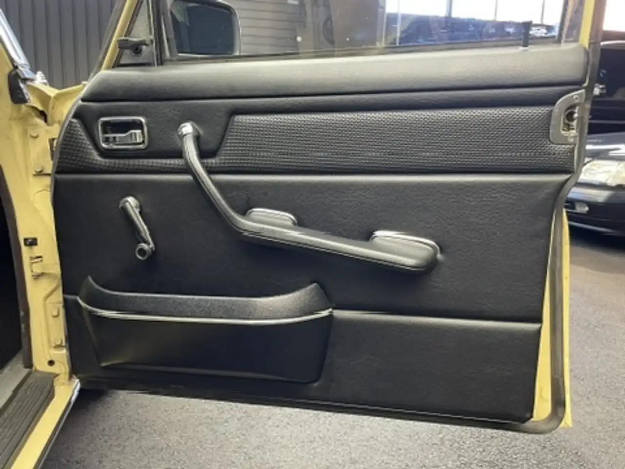 Mercedes-Benz 200 Strich 8 / Fantastischer Zustand, foto 9
