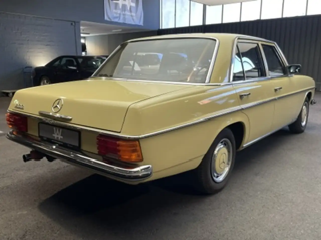 Mercedes-Benz 200 Strich 8 / Fantastischer Zustand, foto 7