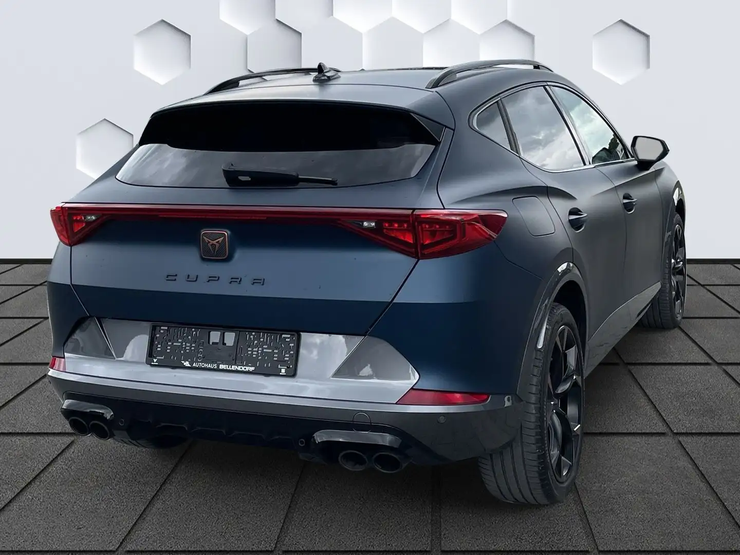 CUPRA Formentor VZ 2.0 TSI DSG 4Drive Navi Leder Panor Blau - 2