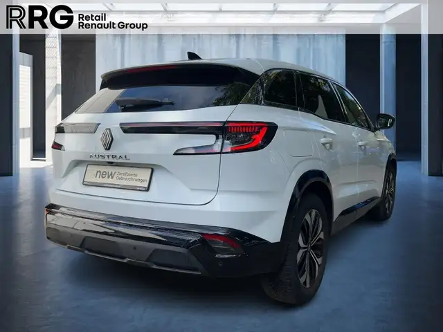 Renault Austral view 5