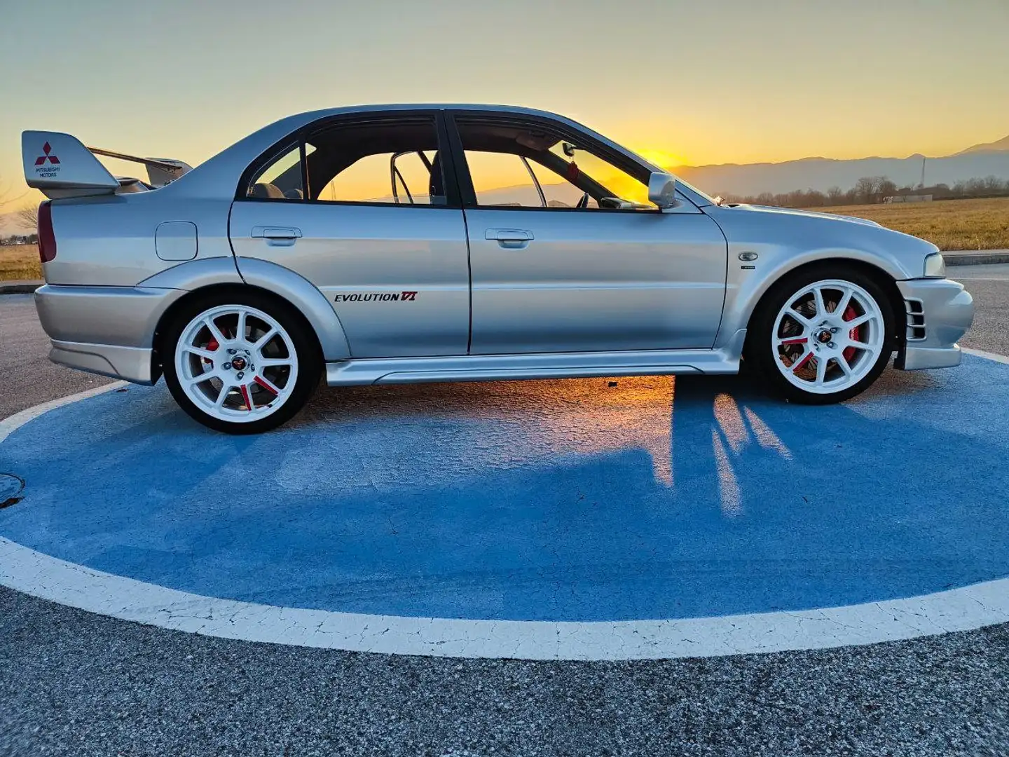 Mitsubishi Lancer 2.0 4WD Evolution VI Gsr Silver - 1