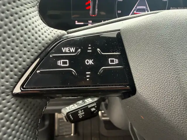 Audi Q5 SUV TFSI quattro 150 kW Ansicht 8