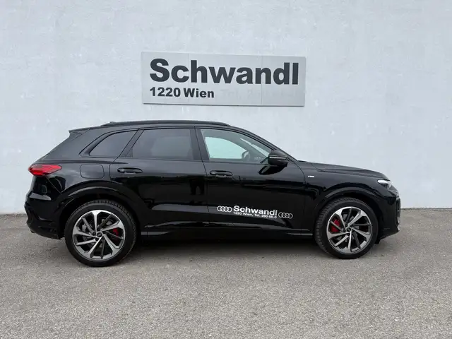 Audi Q5 SUV TFSI quattro 150 kW Ansicht 2