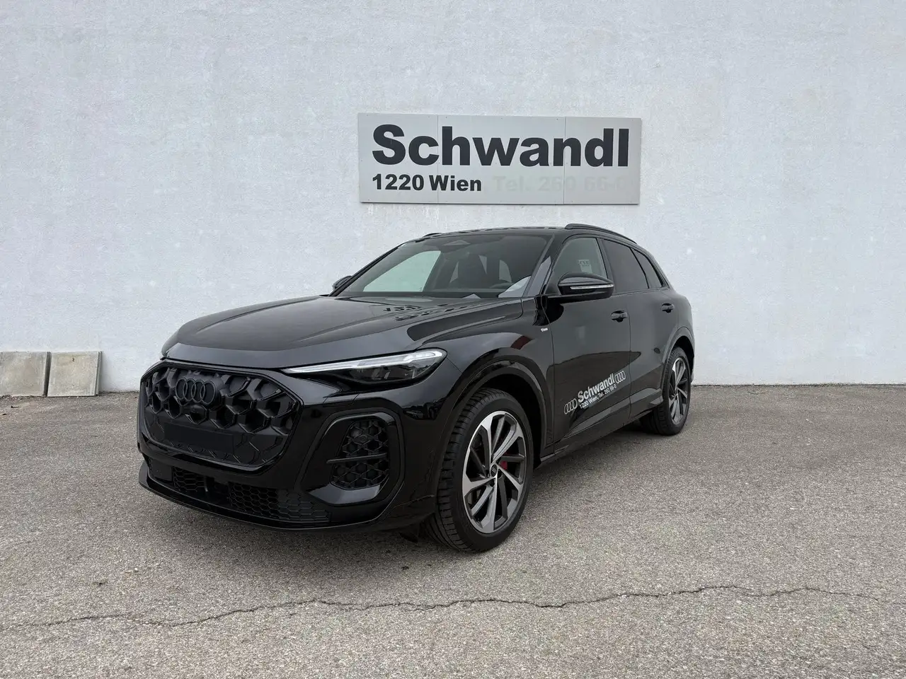 Audi Q5 SUV TFSI quattro 150 kW