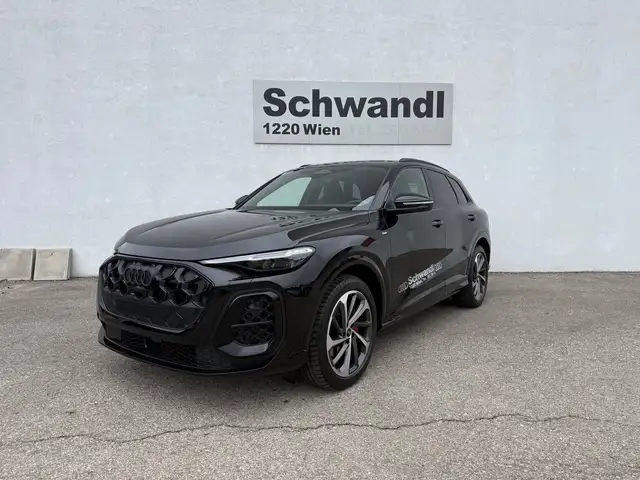 Audi Q5 SUV TFSI quattro 150 kW Ansicht 1