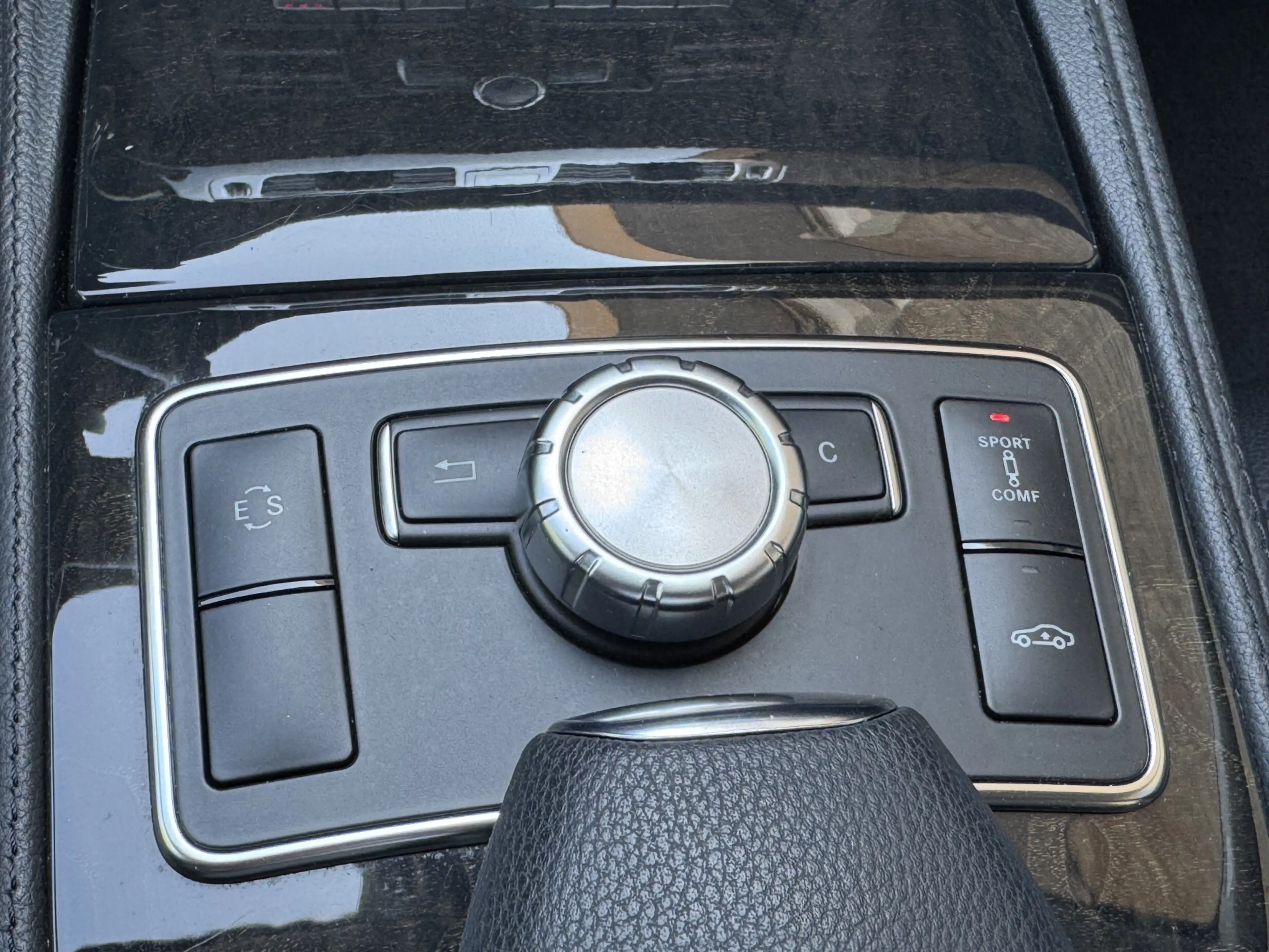 Mercedes-Benz CLS 350 CDI Automaat Cimate Control Luchtvering Navi Schui — photo 12