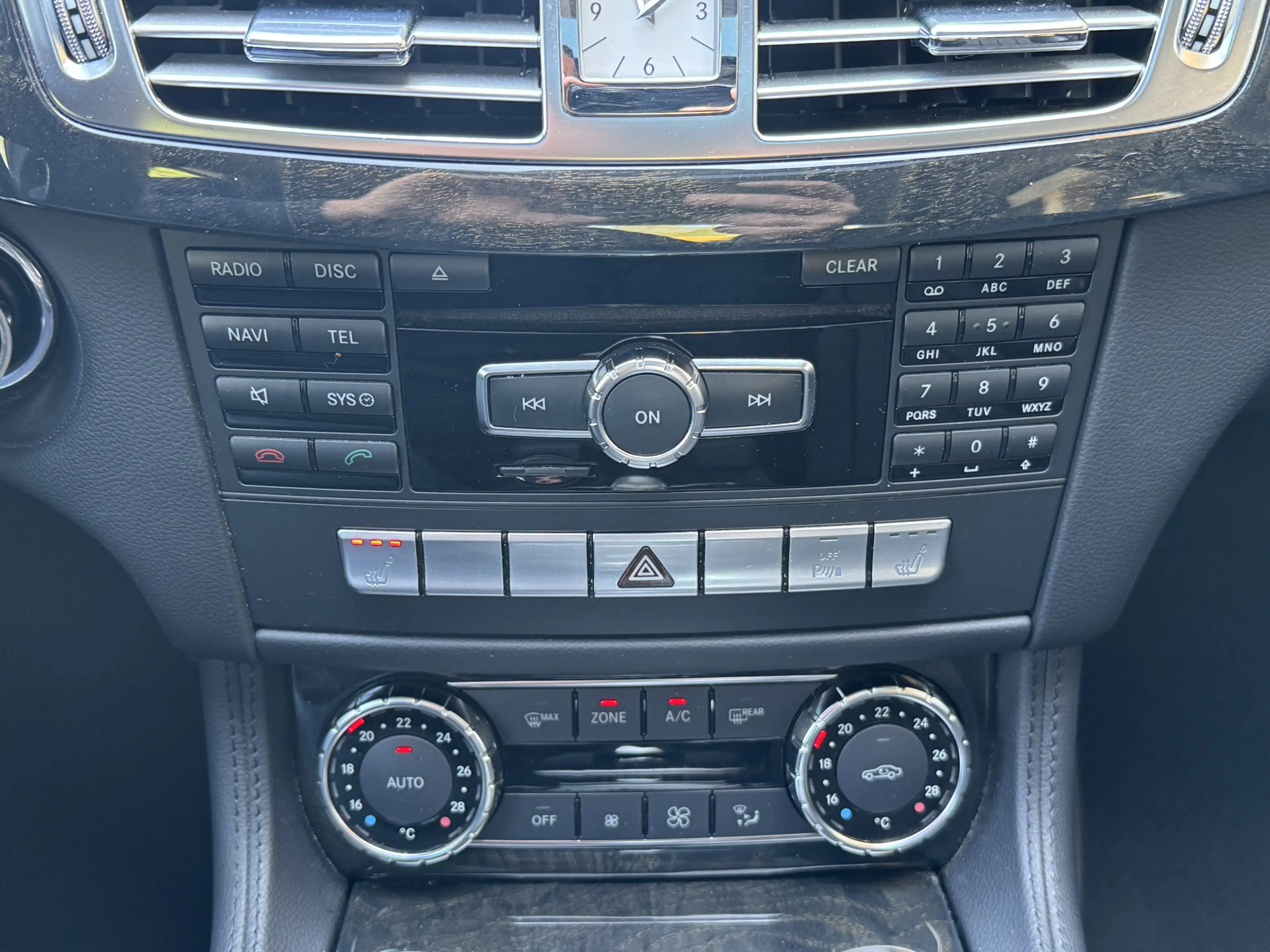 Mercedes-Benz CLS 350 CDI Automaat Cimate Control Luchtvering Navi Schui — photo 9