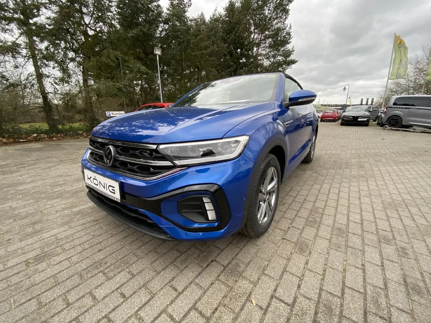 Volkswagen T-Roc R-LINE CABRIO 1.5 TSI AUTOMATIK Azul - 1