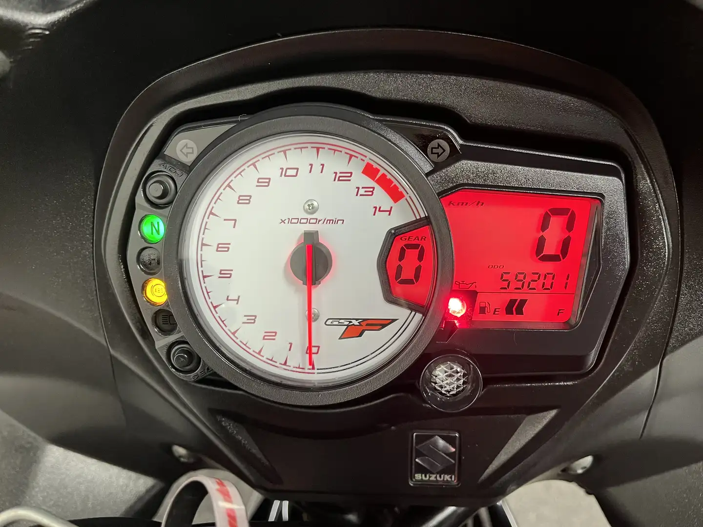 Suzuki GSX 650 F Naranja - 2