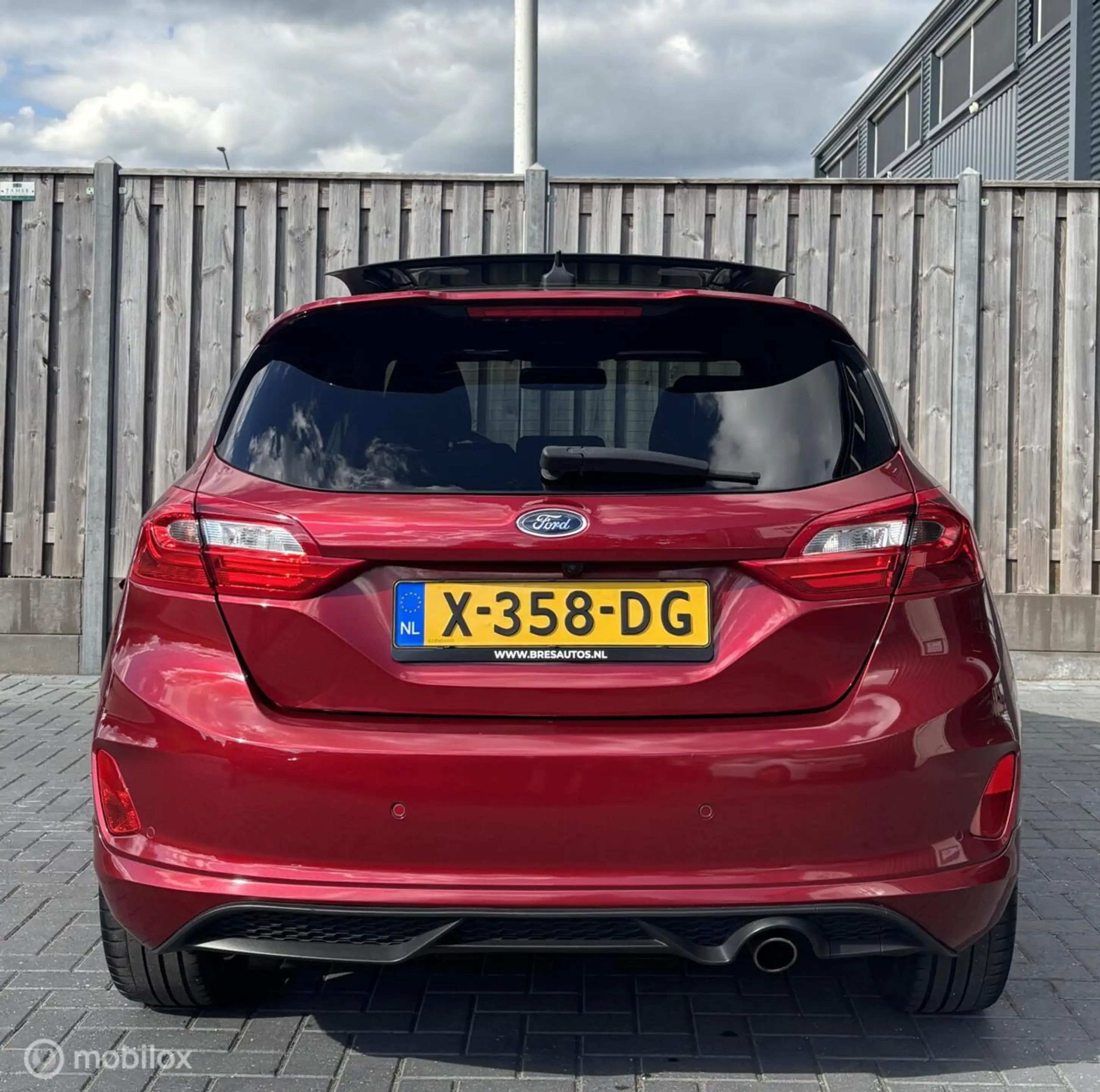 Ford Fiesta 1.0 EcoBoost Vignale/PANO/STOEL/STUURVERW/AIRCO — photo 5