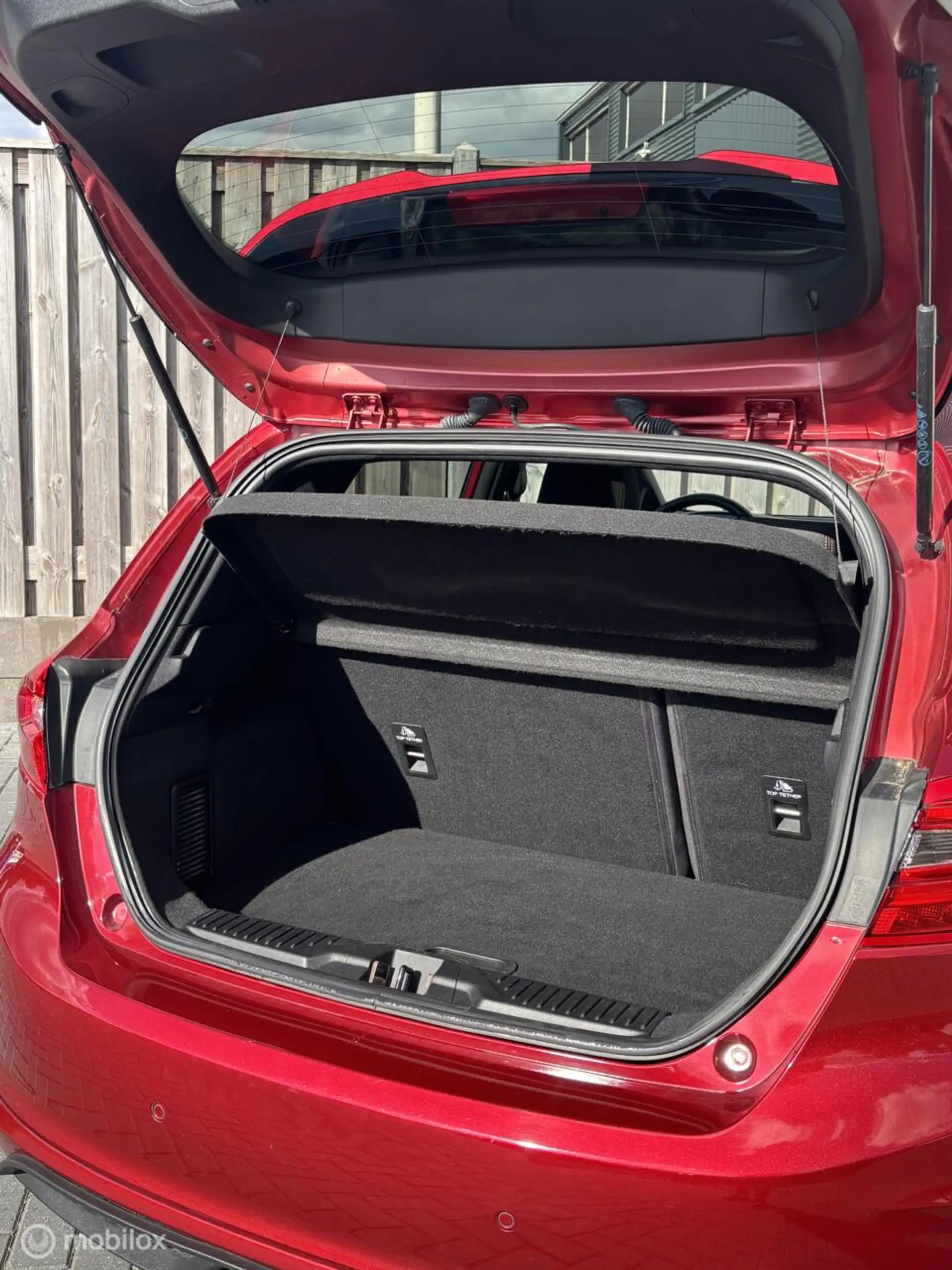 Ford Fiesta 1.0 EcoBoost Vignale/PANO/STOEL/STUURVERW/AIRCO — photo 11