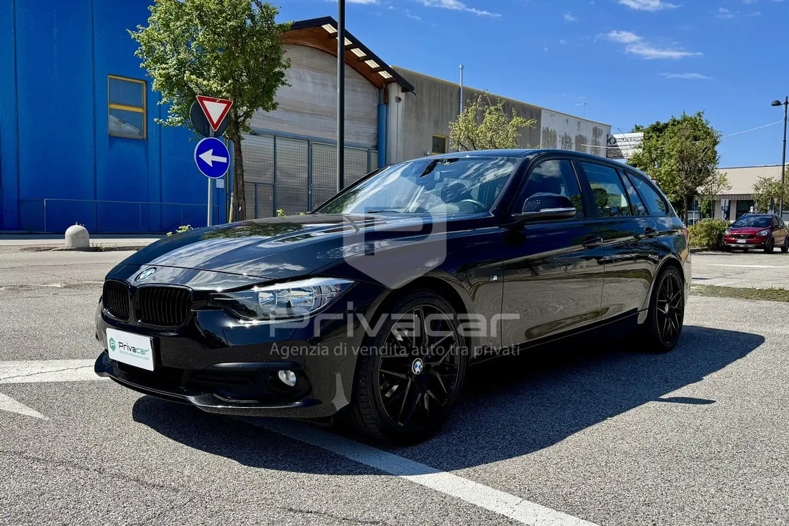 BMW 318 318d Touring Sport GANCIO TRAINO Nero - 1