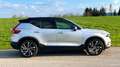 Volvo XC40 XC40 D4 R-Design AWD Geartronic R-Design Silber - thumbnail 1