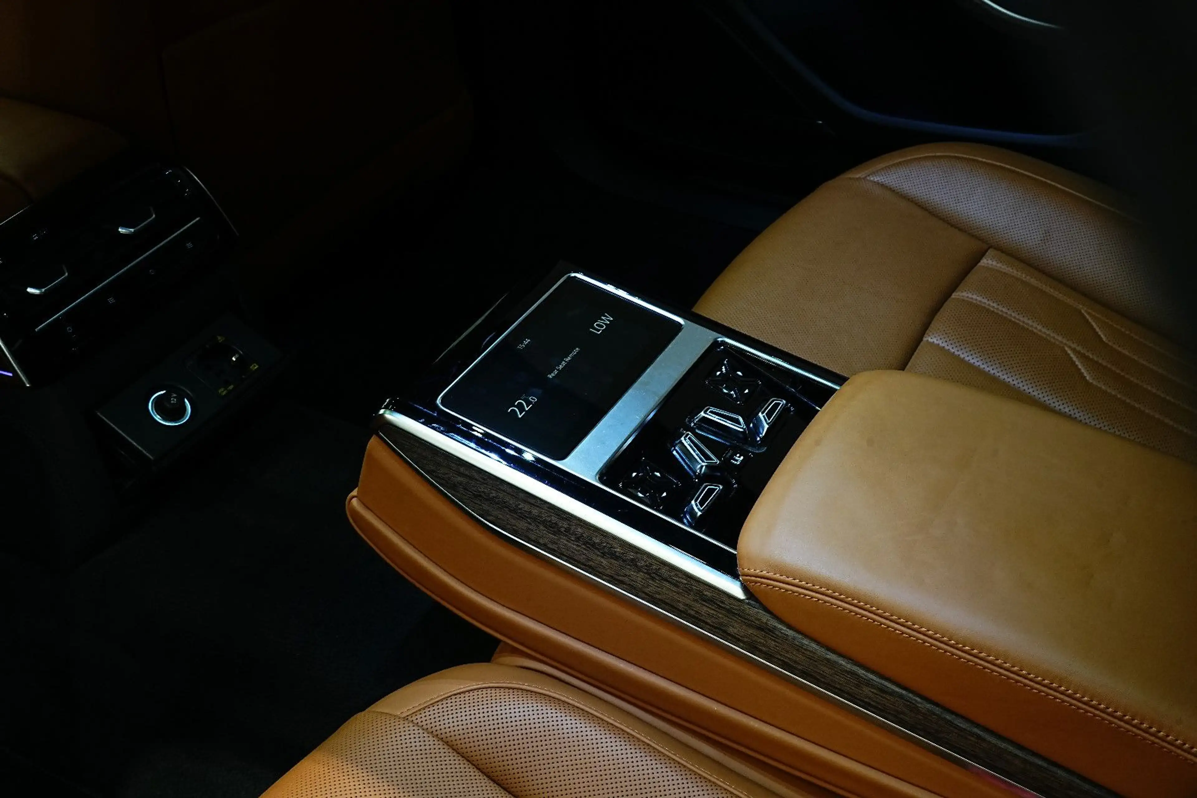 Audi A8 50"LANG"|HUD|LUFT|MASSAG|MEMO|3D|TV|B&O|PANO| — photo 6