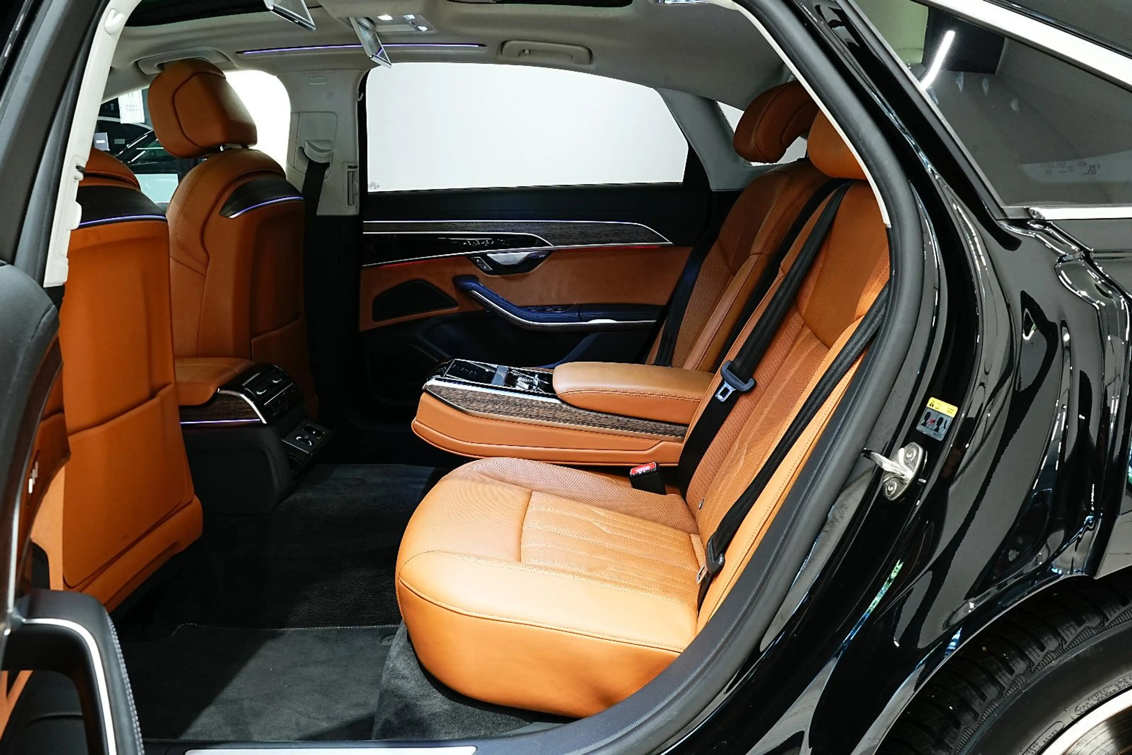 Audi A8 50"LANG"|HUD|LUFT|MASSAG|MEMO|3D|TV|B&O|PANO| — photo 5