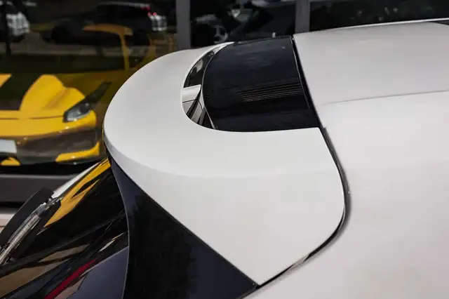 Porsche Cayenne view 7