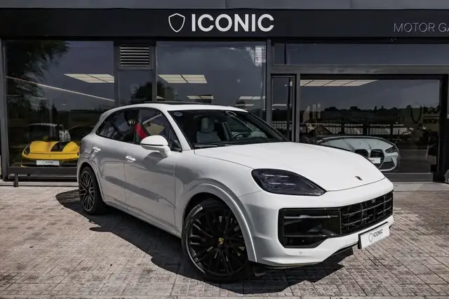 2024 Porsche Cayenne in White for sale