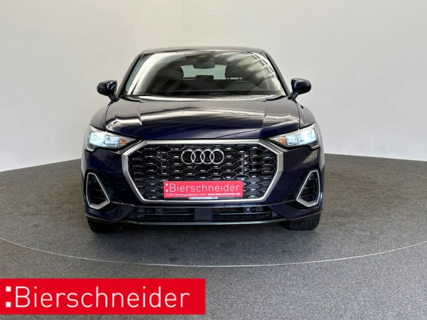 Audi Q3 Sportback 45 TFSI e S tronic line VIRTUAL ACC NAVI Blau - 2